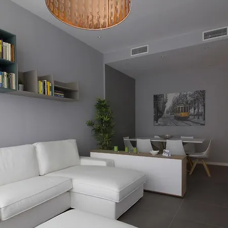 Appartamento Italianway-magenta 32 Trilocale *
