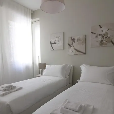 Appartamento Italianway-magenta 32 Trilocale *